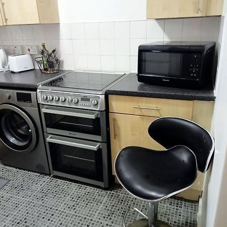 Studio Apartment In London, Bethnal Green Ngoại thất bức ảnh