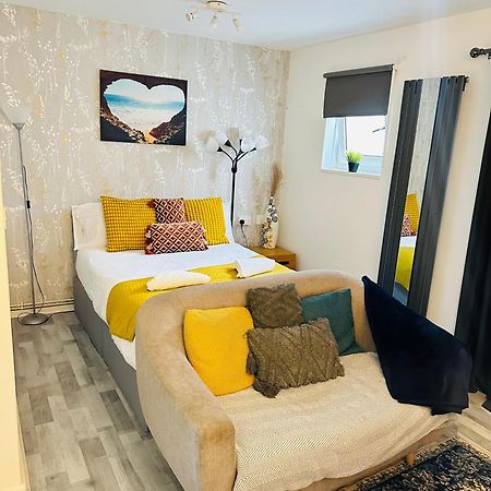 Studio Apartment In London, Bethnal Green Ngoại thất bức ảnh