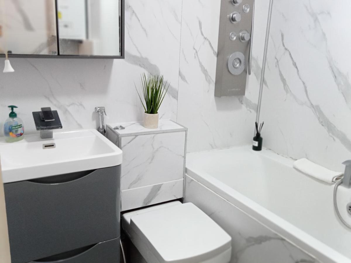 Studio Apartment In London, Bethnal Green Ngoại thất bức ảnh
