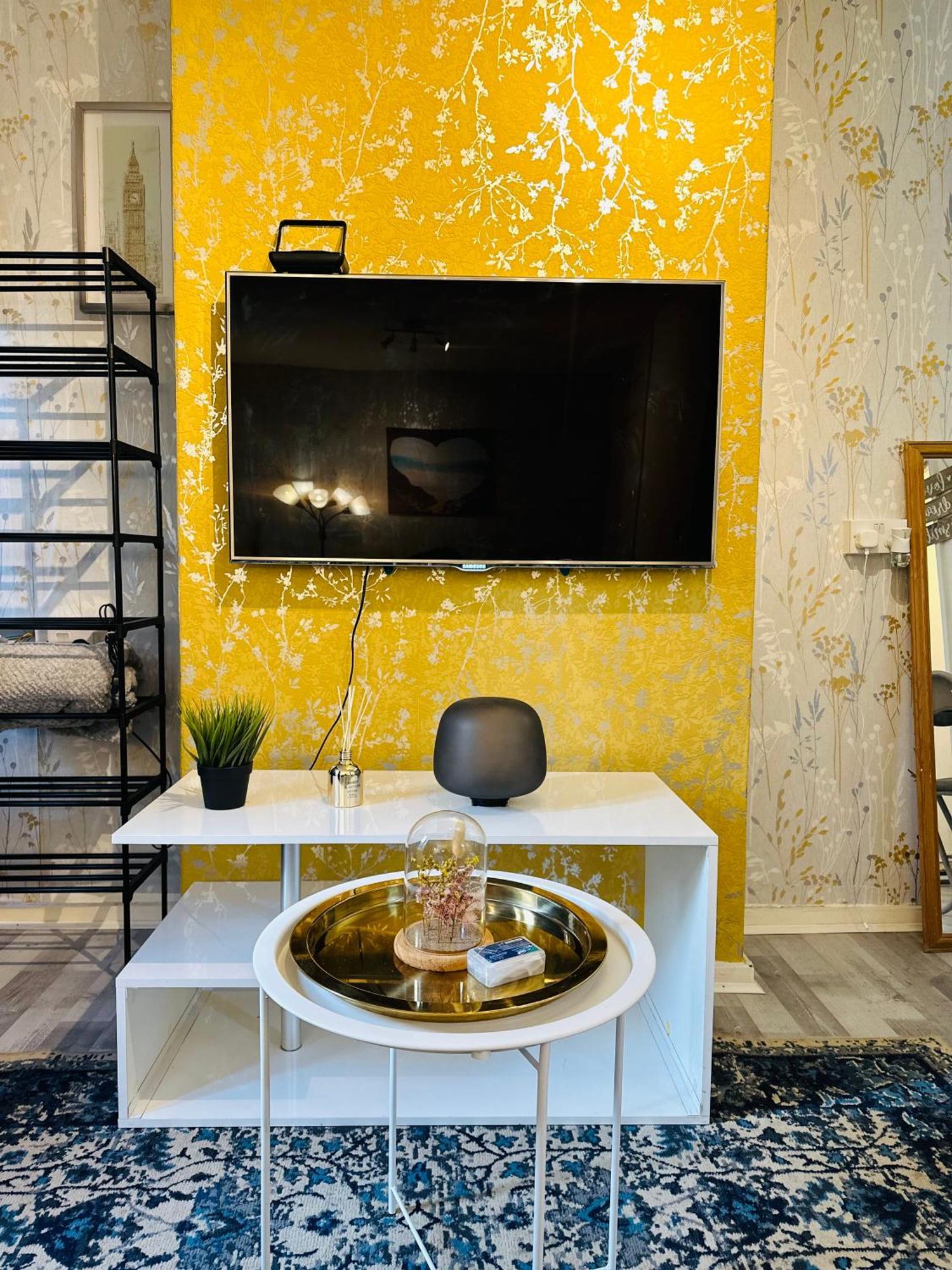 Studio Apartment In London, Bethnal Green Ngoại thất bức ảnh